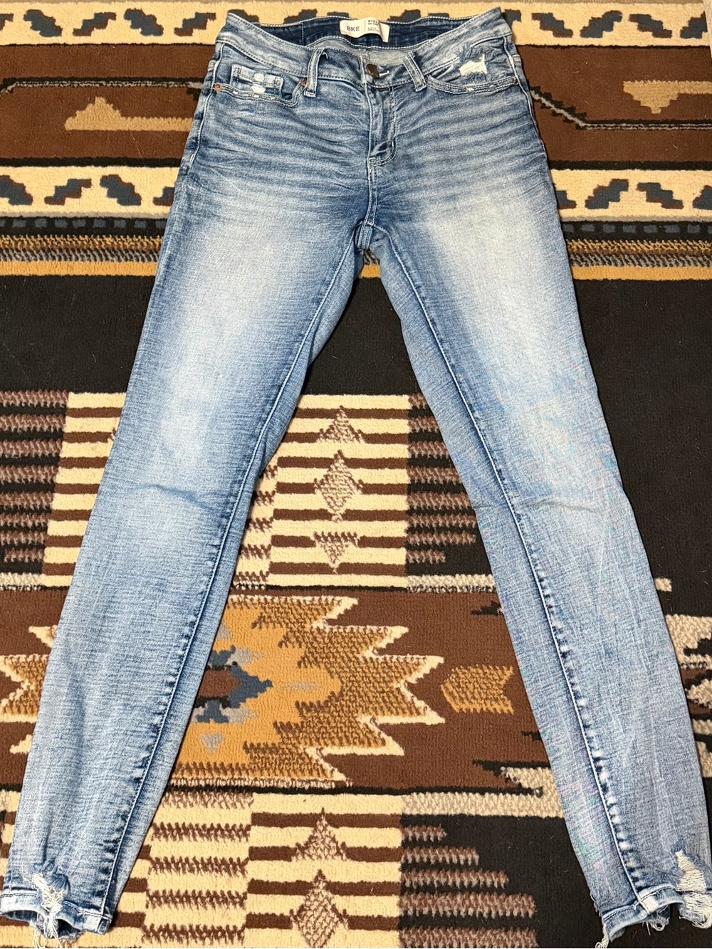 BKE Women's Light Blue Skinny Jeans with Faded Wash